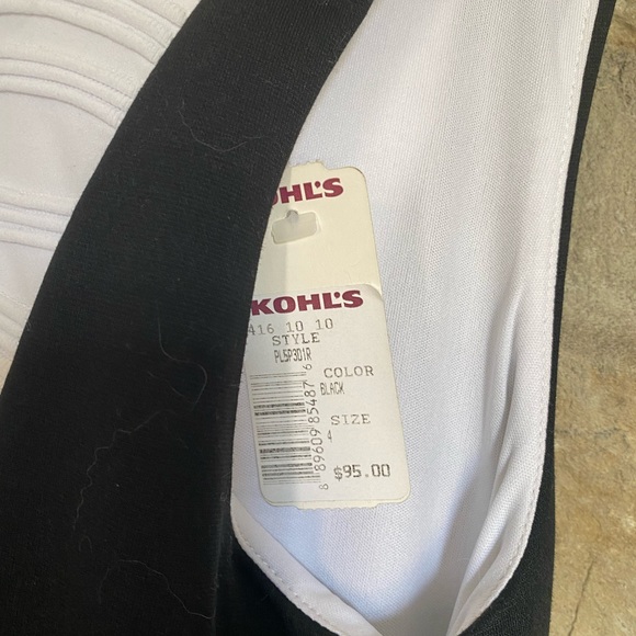 Black and white business dress - Picture 3 of 3